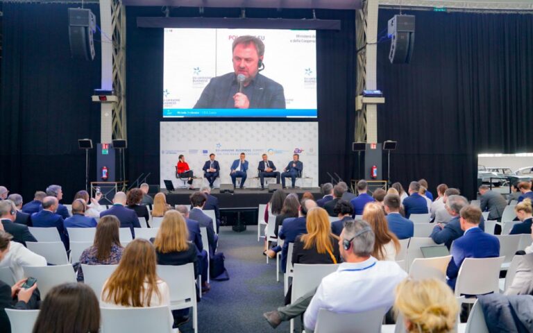 Українська легка промисловість на європейській бізнес-мапі: “LESYA” — успішний кейс для інвестицій