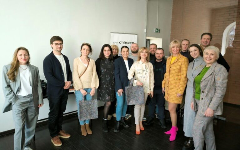 Відбулася бізнес-зустріч підприємств легпрому та презентація проекту «Переробка текстильних відходів швейної промисловості».